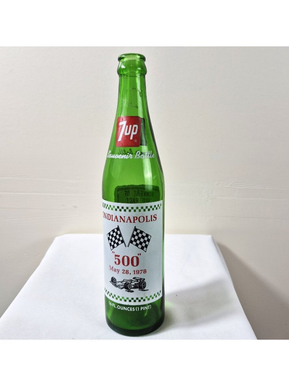 7Up Indianapolis 500 1978 Bottle Vintage 16 Oz Green Glass A.J. Foyt Indy 500